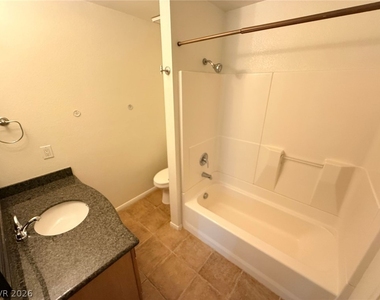 3145 Flamingo Road - Photo Thumbnail 29