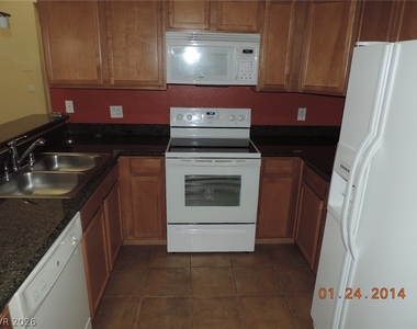 3145 Flamingo Road - Photo Thumbnail 6