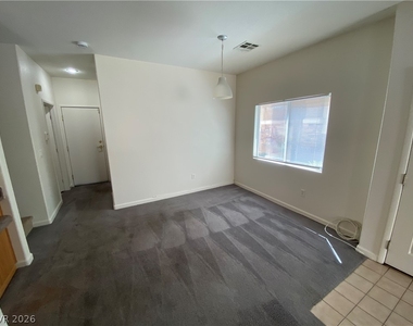 87 Stock Option Street - Photo Thumbnail 4
