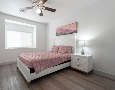 3154 E Eldorado Lane - Photo Thumbnail 35