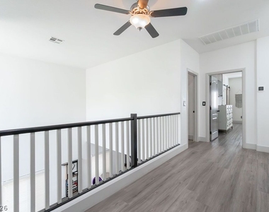 3154 E Eldorado Lane - Photo Thumbnail 42