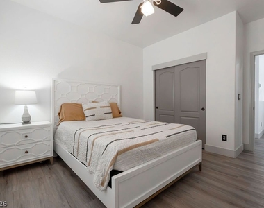 3154 E Eldorado Lane - Photo Thumbnail 34