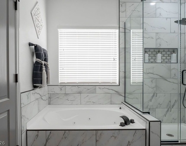 3154 E Eldorado Lane - Photo Thumbnail 29