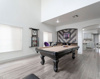 3154 E Eldorado Lane - Photo Thumbnail 2