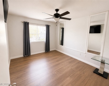 8600 W Charleston Boulevard - Photo Thumbnail 8
