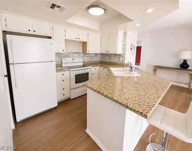 8600 W Charleston Boulevard - Photo Thumbnail 6