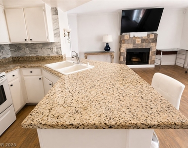 8600 W Charleston Boulevard - Photo Thumbnail 7