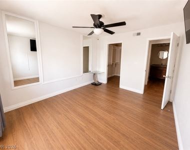 8600 W Charleston Boulevard - Photo Thumbnail 9