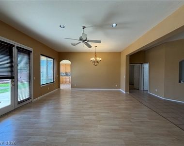 3632 Snowy Pines Street - Photo Thumbnail 4