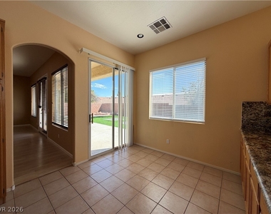3632 Snowy Pines Street - Photo Thumbnail 10