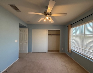 3632 Snowy Pines Street - Photo Thumbnail 18