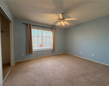 3632 Snowy Pines Street - Photo Thumbnail 17
