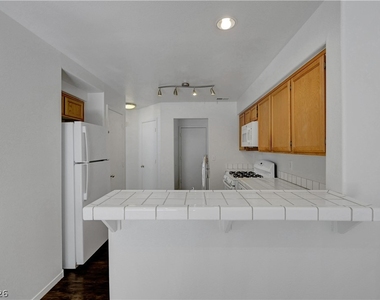 193 Chadwell Court - Photo Thumbnail 20