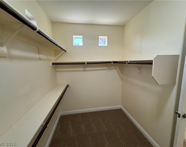 1333 Jamesbury Road - Photo Thumbnail 33