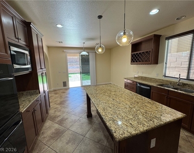 1333 Jamesbury Road - Photo Thumbnail 15