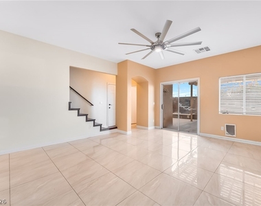 5905 Crumbling Ridge Street - Photo Thumbnail 11