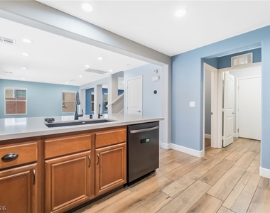 6097 Honeysuckle Ridge Street - Photo Thumbnail 8