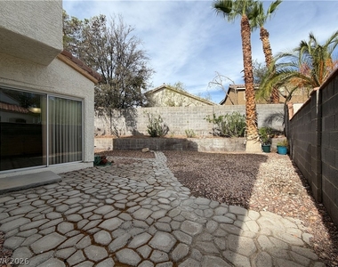 9720 Polo Circle - Photo Thumbnail 24