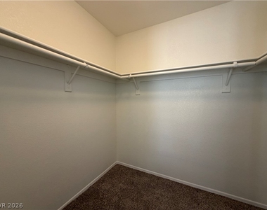 9720 Polo Circle - Photo Thumbnail 19
