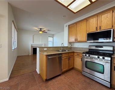 9720 Polo Circle - Photo Thumbnail 9