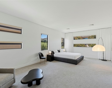 47 Pristine Glen Street - Photo Thumbnail 26