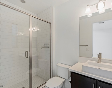 47 Pristine Glen Street - Photo Thumbnail 16
