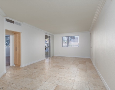 210 E Flamingo Road - Photo Thumbnail 7