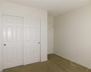 5260 Birdstone Court - Photo Thumbnail 16