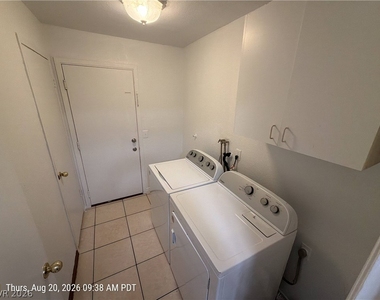 6750 Del Rey Avenue - Photo Thumbnail 4