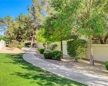 2064 Waverly Circle - Photo Thumbnail 53
