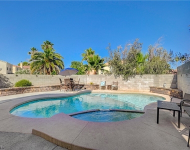 2064 Waverly Circle - Photo Thumbnail 40