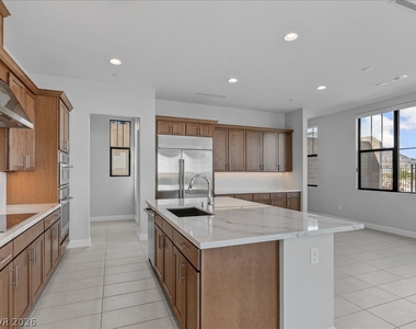 980 Natural Harmony Street - Photo Thumbnail 17