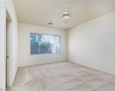 10991 Pumpkin Ridge Avenue - Photo Thumbnail 17