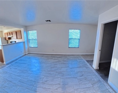 5591 Doubleday Street - Photo Thumbnail 3