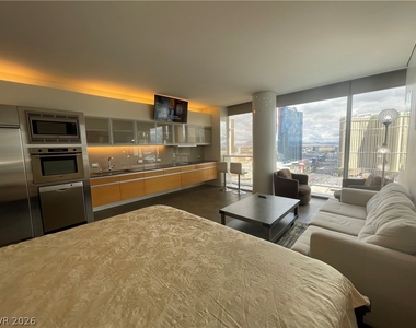 3722 Las Vegas Boulevard - Photo Thumbnail 19