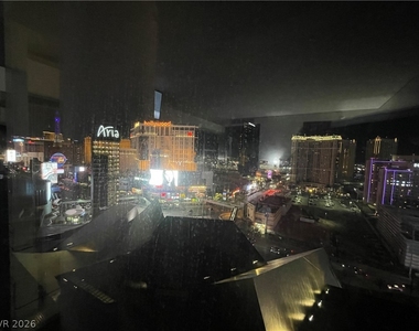3722 Las Vegas Boulevard - Photo Thumbnail 3