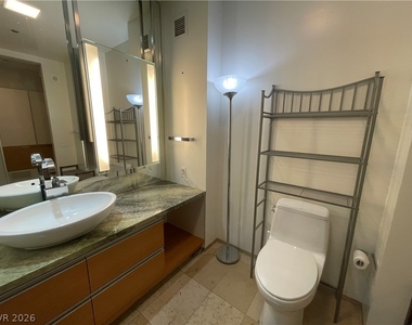 3722 Las Vegas Boulevard - Photo Thumbnail 15