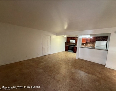 5161 River Glen Drive - Photo Thumbnail 3