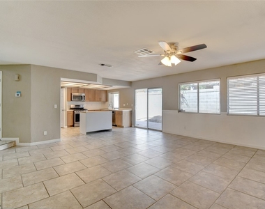 1334 Pine Terrace Court - Photo Thumbnail 5