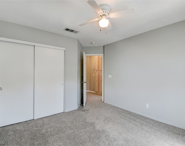 1334 Pine Terrace Court - Photo Thumbnail 11