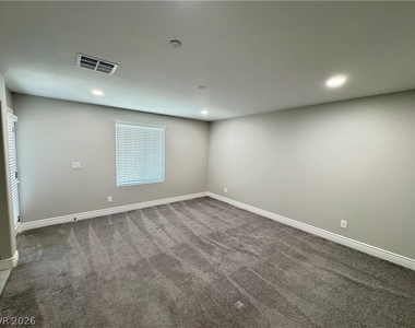 481 Filaree Place - Photo Thumbnail 13