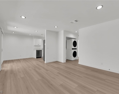 3100 Chadford Place - Photo Thumbnail 7