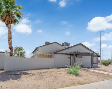 3100 Chadford Place - Photo Thumbnail 2