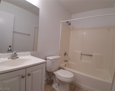 1333 Kari Lee Court - Photo Thumbnail 8