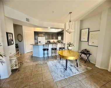 44 E Serene Avenue - Photo Thumbnail 6