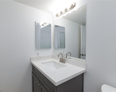 5055 W Hacienda Avenue - Photo Thumbnail 28