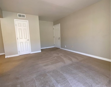 5163 Indian River Drive - Photo Thumbnail 2