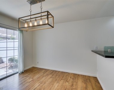 2838 Dawn Crossing Drive - Photo Thumbnail 15