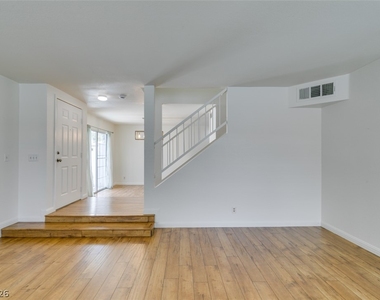 2838 Dawn Crossing Drive - Photo Thumbnail 12