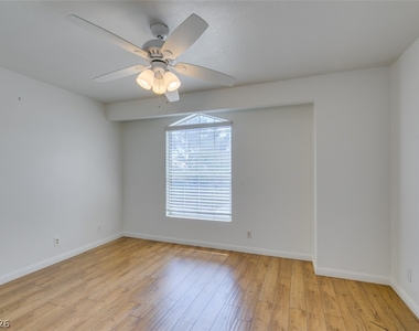 2838 Dawn Crossing Drive - Photo Thumbnail 28